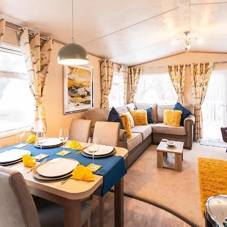 The Major Oak With Hot Tub York