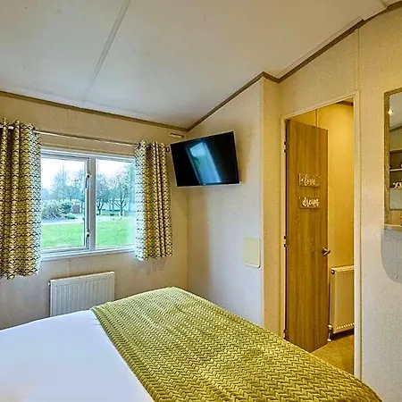 The Major Oak With Hot Tub York