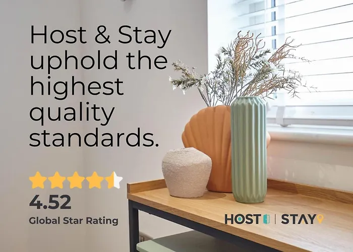 بيت خشبي The Major Oak With Hot Tub *