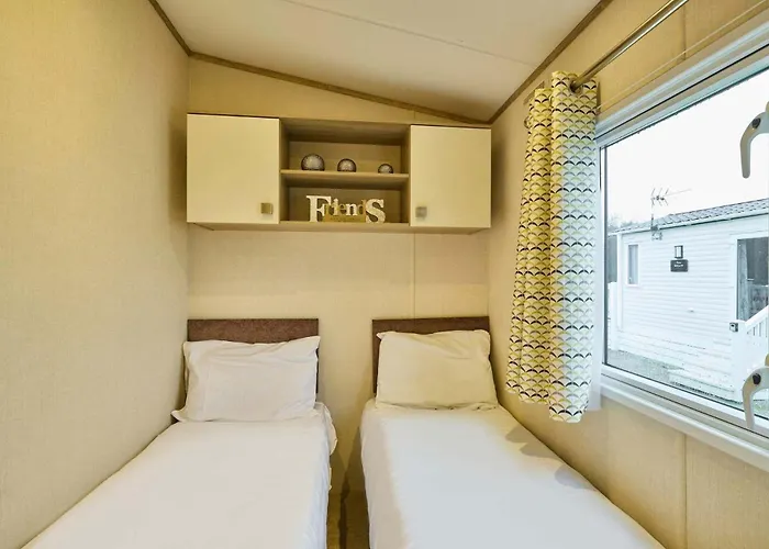 The Major Oak With Hot Tub بيت خشبي